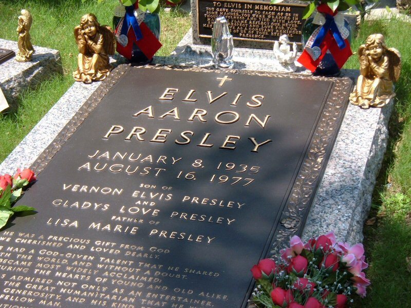 Ο τάφος του Elvis Presley