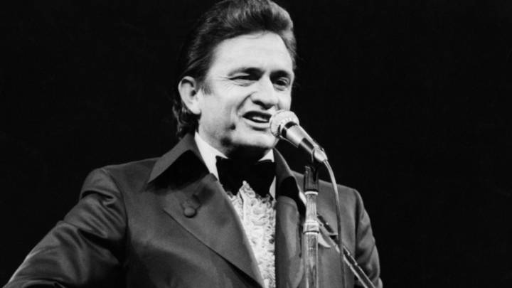 UNSPECIFIED - JANUARY 01: (AUSTRALIA OUT) Photo of Johnny CASH; Johnny Cash performing on stage (Photo by GAB Archive/Redferns)