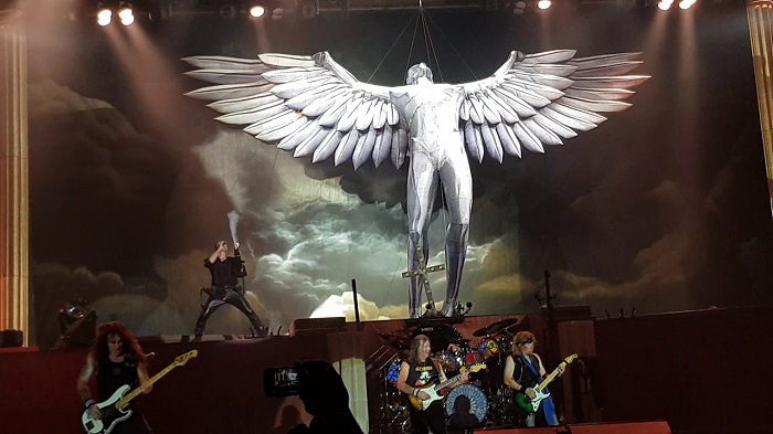 Flight Of Icarus (Legacy of the Beast tour)